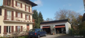 Vicky's House
